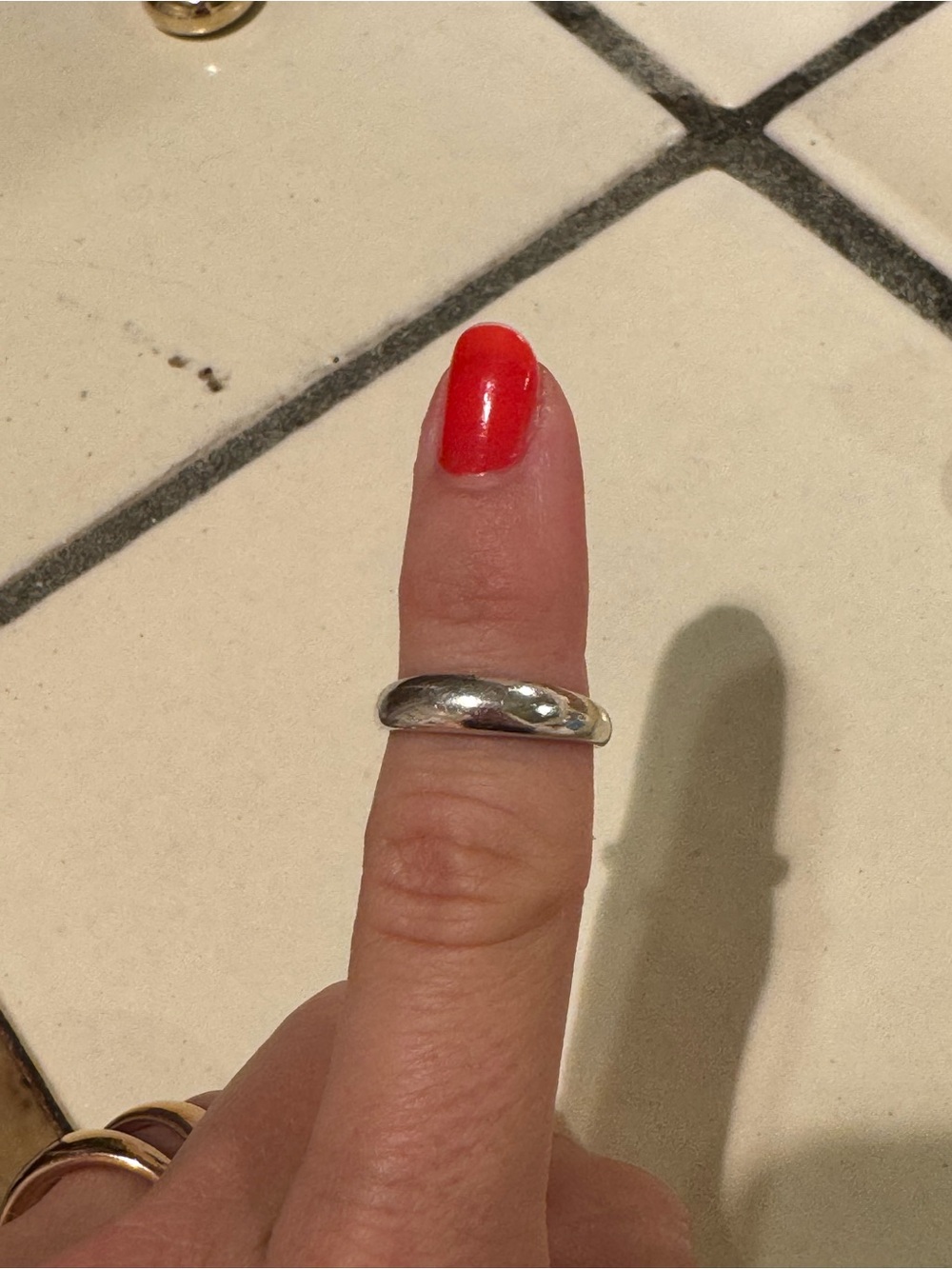 Kinn- authentic “Dare To Love” Classic Dome Ring in Silver - Picture 5 of 6